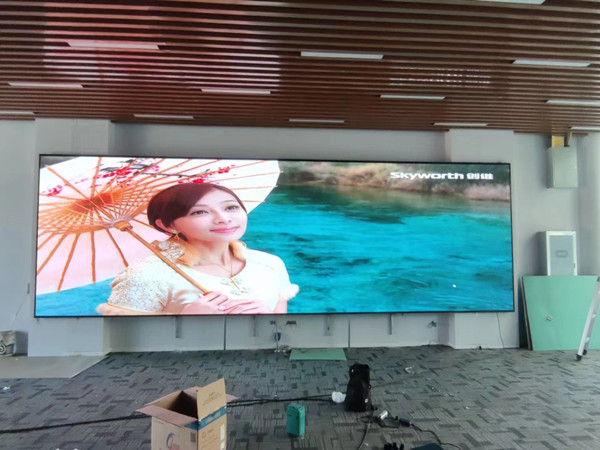 康保P1.53led小间距屏安装案例